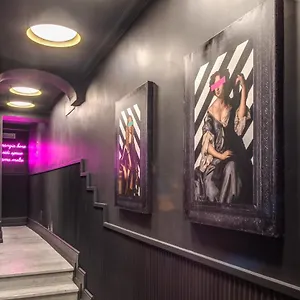 بيت ضيافة Palazzetto Trevi